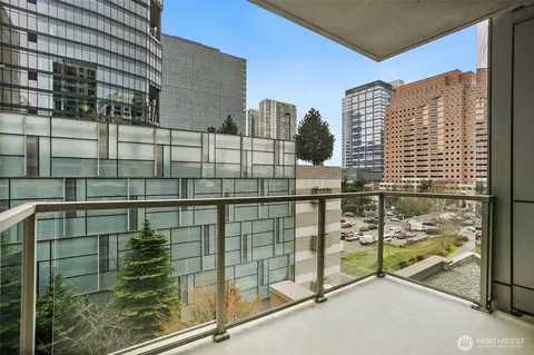 10650 NE 9th Pl #721, Bellevue, WA 98004