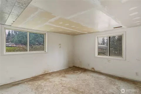 Bedroom - 22827 Meridian Ave S, Bothell, WA 98021 photo 4 of 4