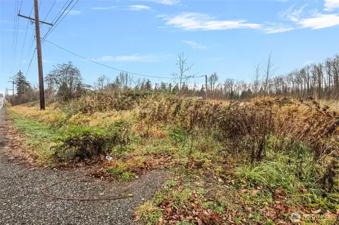 7125 Kickerville Rd, Ferndale, WA 98248