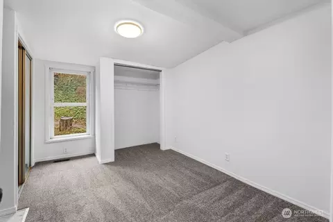 Bedroom - 4618 S 3rd Ave, Everett, WA 98203 photo 1 of 5
