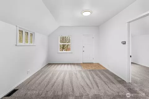 Living - 4618 S 3rd Ave, Everett, WA 98203 photo 1 of 3