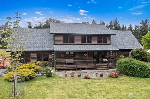 5410 SW 244th St, Vashon, WA 98070