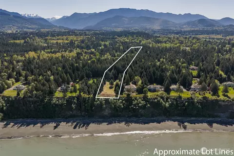 9999 N Breakerpoint Pl, Port Angeles, WA 98363