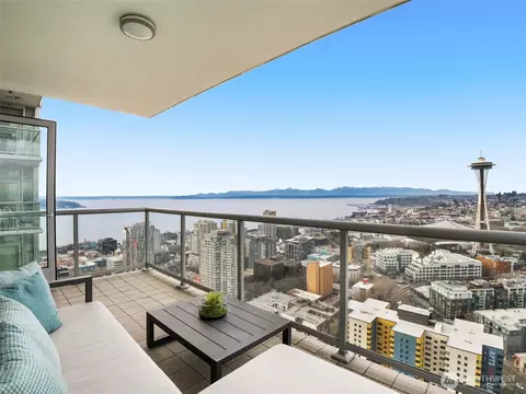 583 Battery St #3802N, Seattle, WA 98121