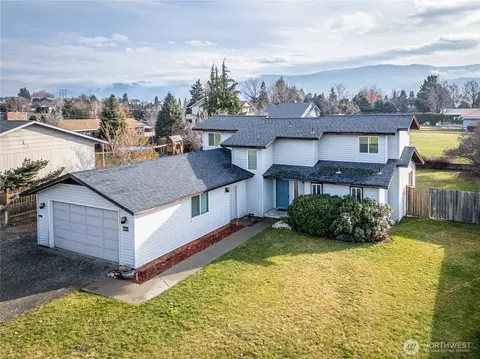 1856 4th St SE, East Wenatchee, WA 98802