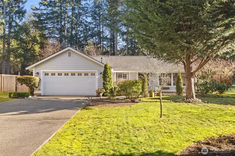 7917 71st Ave NW, Gig Harbor, WA 98335