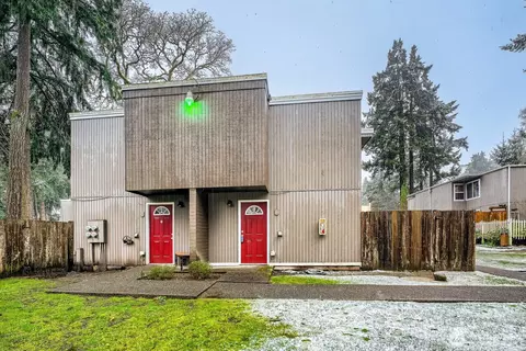13059 Pacific Hwy SW #C, Lakewood, WA 98499