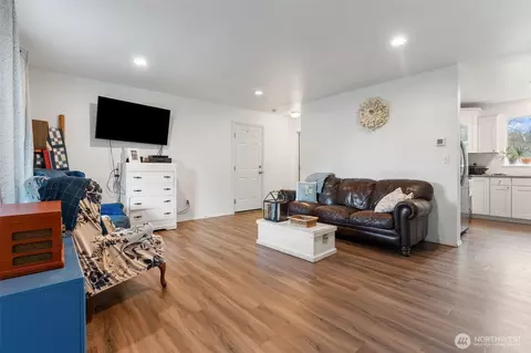 105 Johnson Rd S, Winlock, WA 98596 photo 7