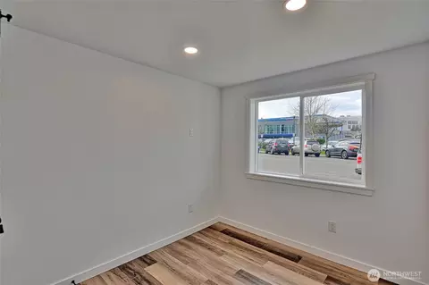 Other - 2405 Rockefeller Ave, Everett, WA 98201 photo 4 of 4