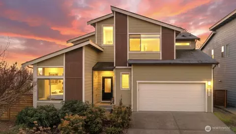 3158 84th Ct E, Edgewood, WA 98371