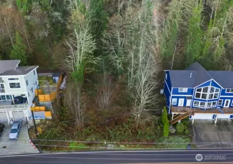 30 Nn Beach Dr E, Port Orchard, WA 98366