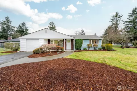 8718 Dresden Ln SW, Lakewood, WA 98498