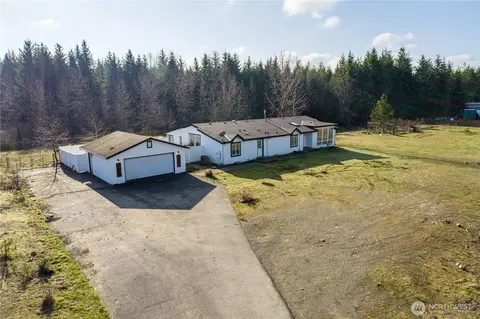 331 Enchantment Heights Dr, Union, WA 98592