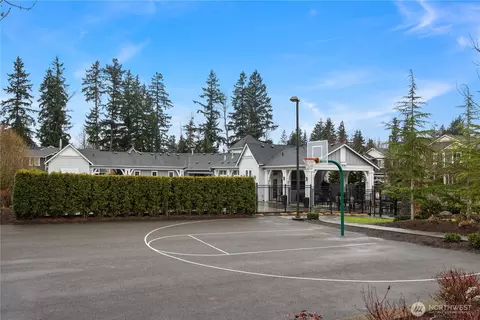 Exterior - 18601 46th Ave SE, Bothell, WA 98012 photo 6 of 7