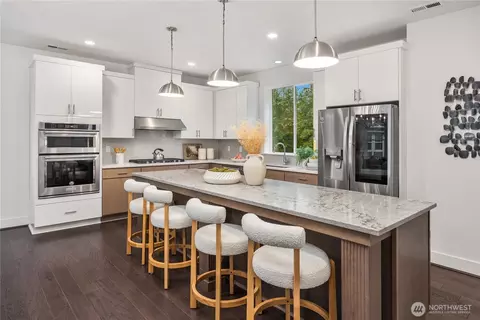 Kitchen - 18601 46th Ave SE, Bothell, WA 98012 photo 1 of 4