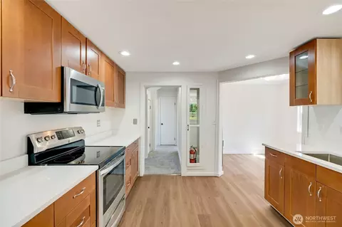 Kitchen - 1711 12th St #A, Everett, WA 98201 photo 2 of 4