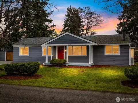 11615 Sheridan Ave S, Tacoma, WA 98444