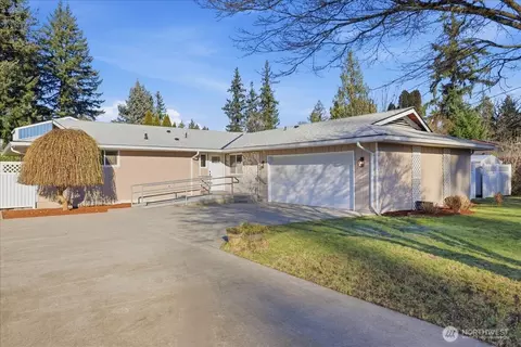 5301 76th Pl NE, Marysville, WA 98270
