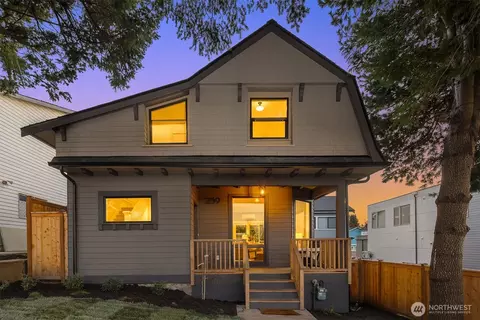 2139 N 62nd St, Seattle, WA 98103 photo 2