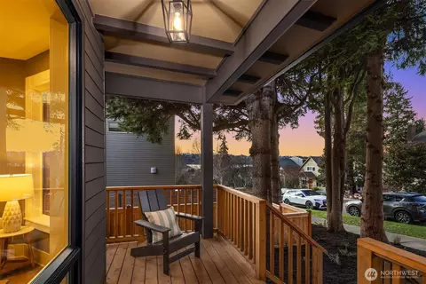 2139 N 62nd St, Seattle, WA 98103 photo 28