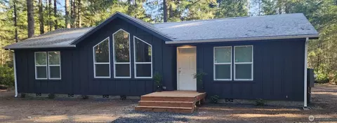80 NE Madrona Ct, Tahuya, WA 98588