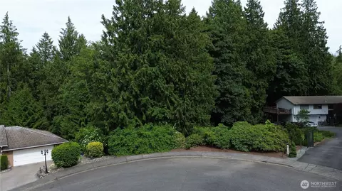 107 Pueblo Hts, Mount Vernon, WA 98273