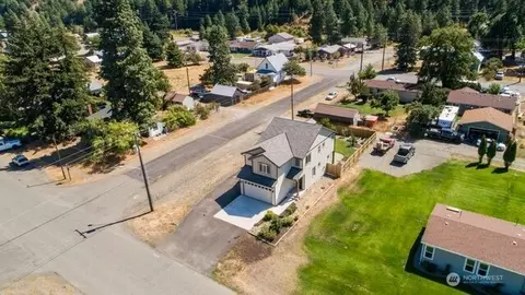 501 Cleveland Ave, South Cle Elum, WA 98943
