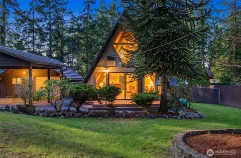 2077 Little Mountain Rd, Mount Vernon, WA 98274