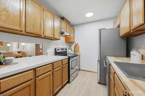 Kitchen - 3207 Colby Ave #104, Everett, WA 98201 photo 2 of 2