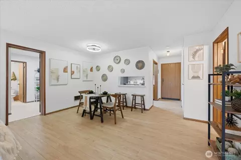 Dining - 3207 Colby Ave #104, Everett, WA 98201 photo 1 of 1