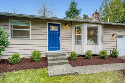 16928 17th Ave SE, Bothell, WA 98012