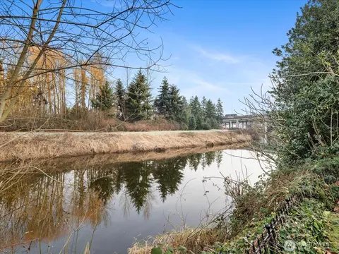 11510 E Riverside Dr #26, Bothell, WA 98011 photo 27