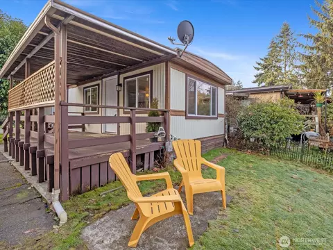 11510 E Riverside Dr #26, Bothell, WA 98011 photo 3