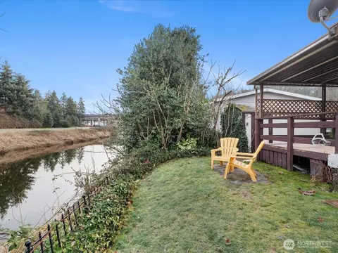 11510 E Riverside Dr #26, Bothell, WA 98011 photo 4