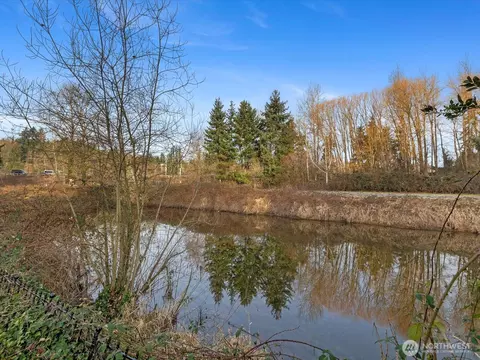 11510 E Riverside Dr #26, Bothell, WA 98011 photo 25