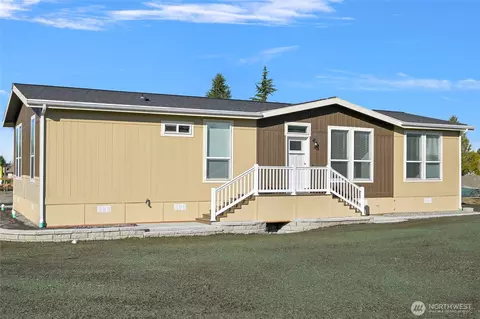 1120 S 25th St #99, Mount Vernon, WA 98274