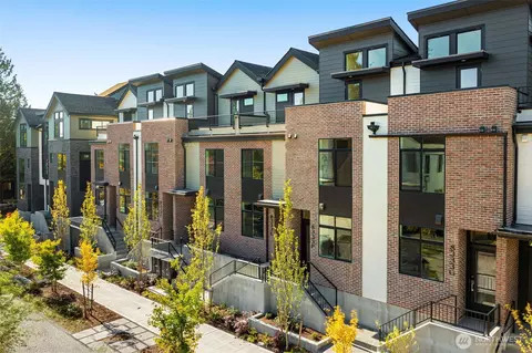 8333 H 12th Ave NW, Seattle, WA 98117