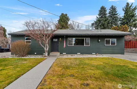 1437 Tedford St SE, East Wenatchee, WA 98802