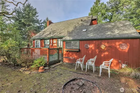 1918 SW 159th St, Burien, WA 98166