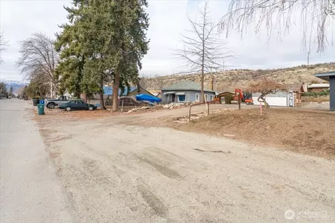 919 E Johnson Ave, Chelan, WA 98816 photo 18