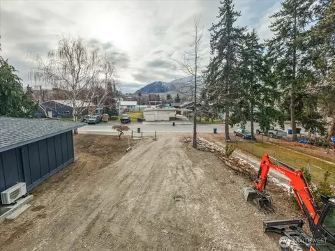 919 E Johnson Ave, Chelan, WA 98816 photo 16