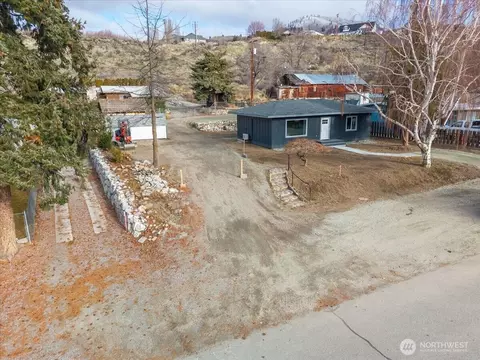 919 E Johnson Ave, Chelan, WA 98816 photo 9