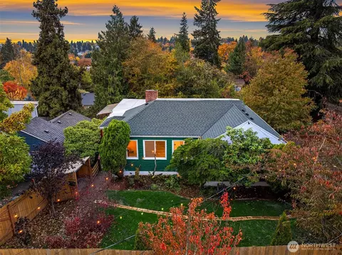 6833 47th Ave NE, Seattle, WA 98115