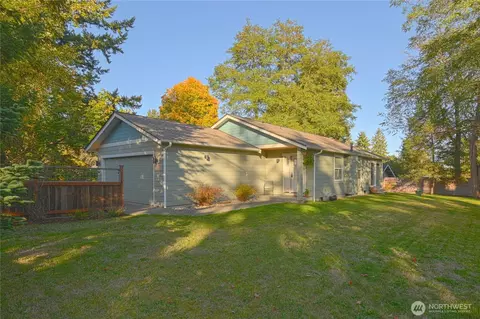 722 Fir St SE, Olympia, WA 98501