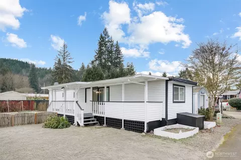 32501 NE 50th St #37, Carnation, WA 98014