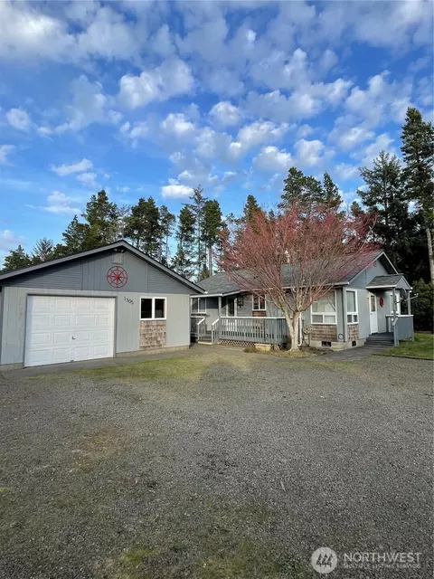1305 274th Pl, Ocean Park, WA 98640