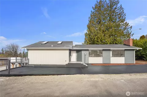 1717 Edmonds Ave NE, Renton, WA 98056