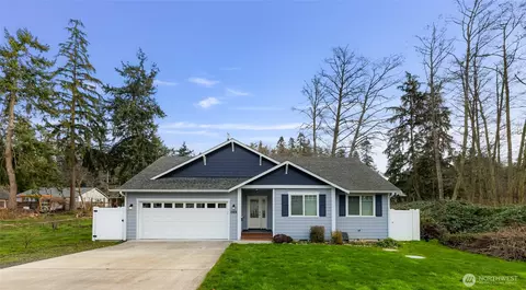 1989 Virginia Ave, Coupeville, WA 98239