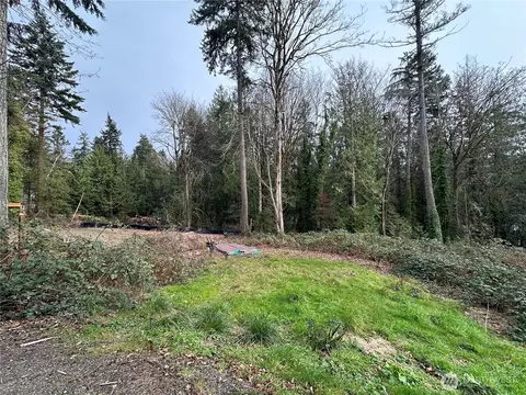 20594 Alder St NE, Indianola, WA 98342