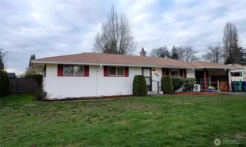8220 53rd Dr NE, Marysville, WA 98270